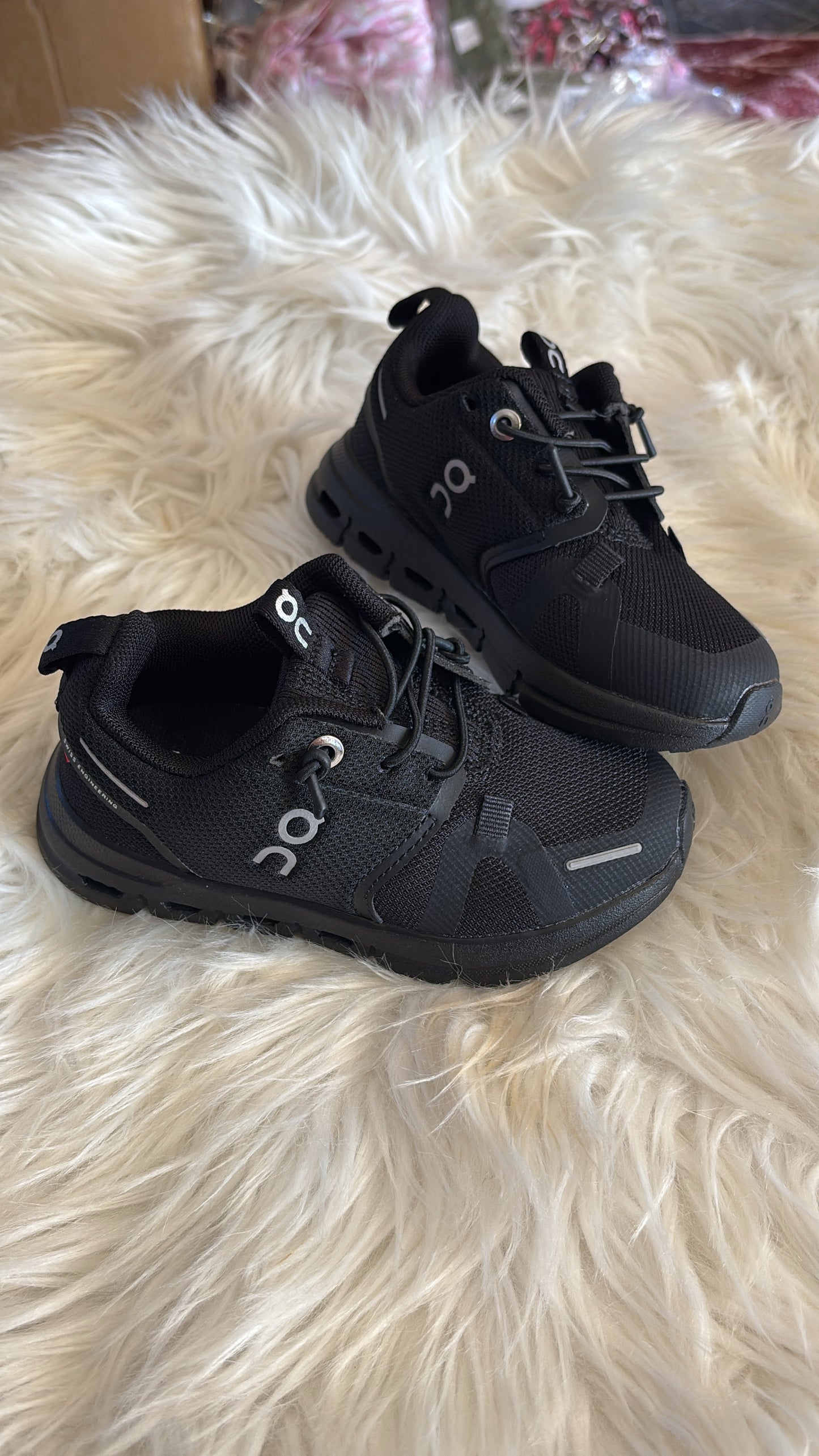 Kids Tennis Shoes